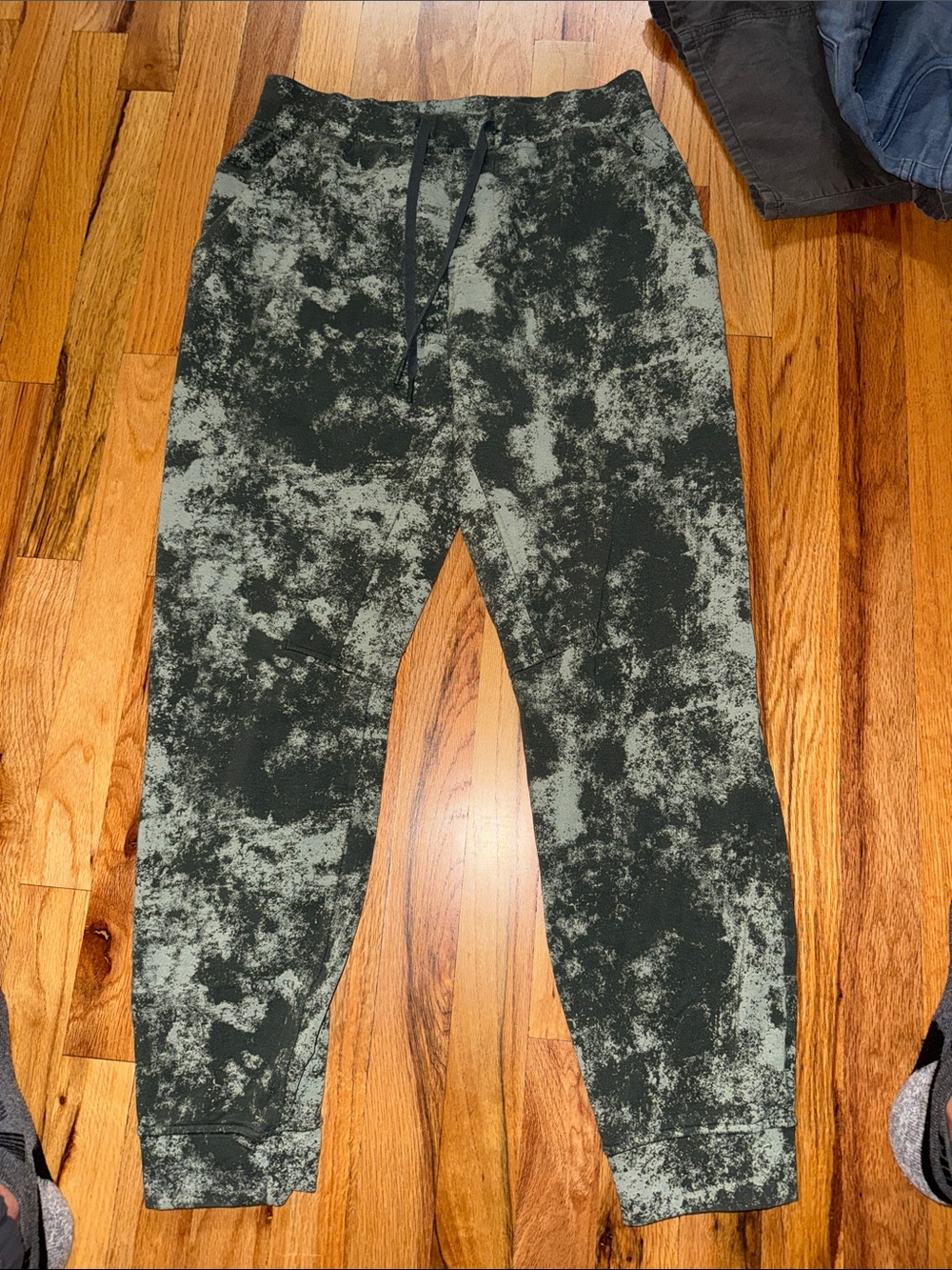 Lululemon jogger pants bottoms sweatpants
